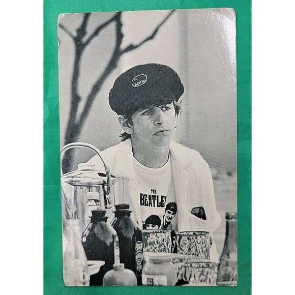 Lot of 4 Rare Beatles original U.K. Eskimo Foods trading cards 5.5" X 3.5" - Picture 4 of 11